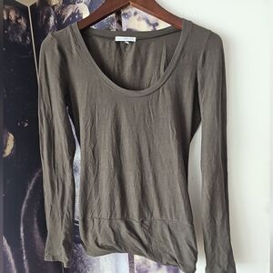 Standard James Perse Women's Banded Hem Long Sleeve Brown‎ Scoop Neck Top Size 2